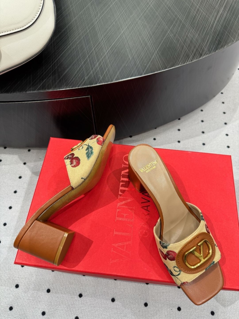 Va1e*ntin0 heeled shoes